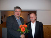 TLM Udo Kemnitz gratuliert dem neuen Innungsobermeister TLM Matthias Jordan